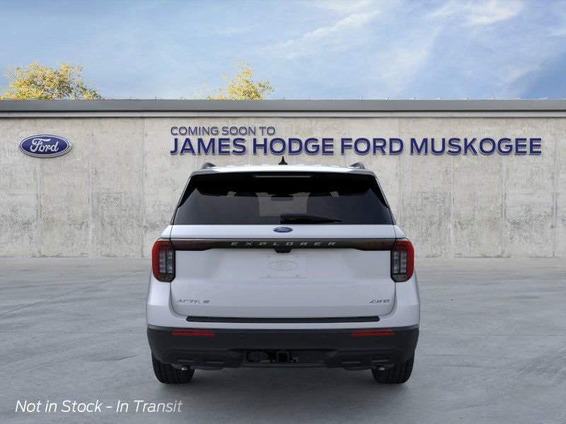 2026 Ford Explorer photo 3