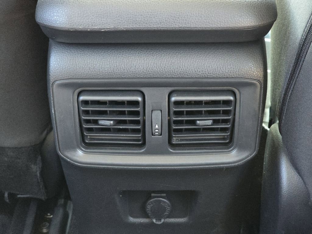 2022 Toyota RAV4 Hybrid LE photo 25
