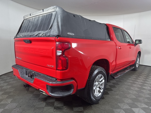 2023 Chevrolet Silverado 1500 RST photo 3