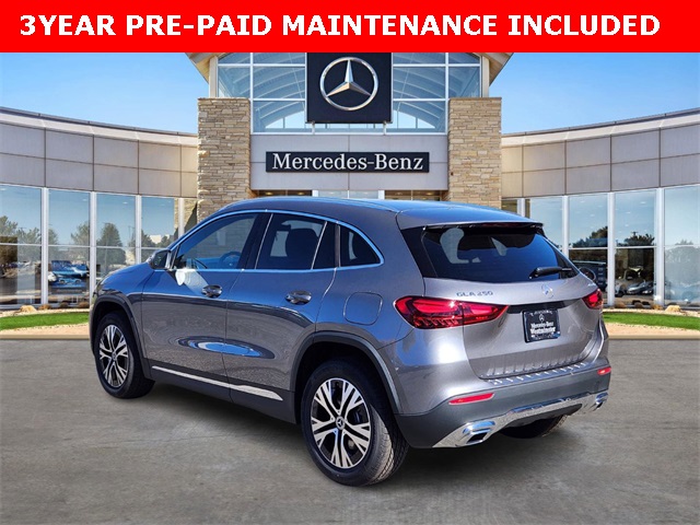 2026 Mercedes Benz GLA 250 4MATIC photo 2