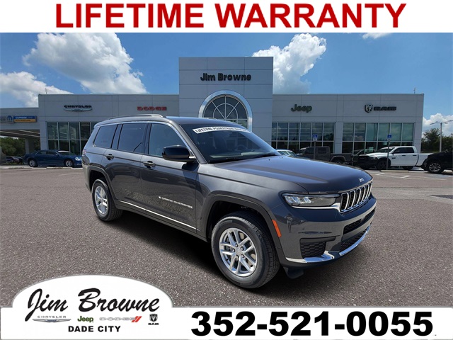 2025 Jeep Grand Cherokee L Laredo's photo