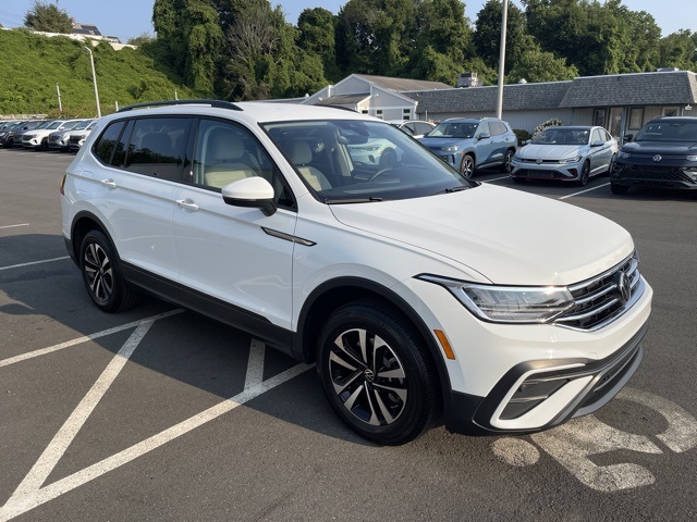 2024 Volkswagen Tiguan S photo 3