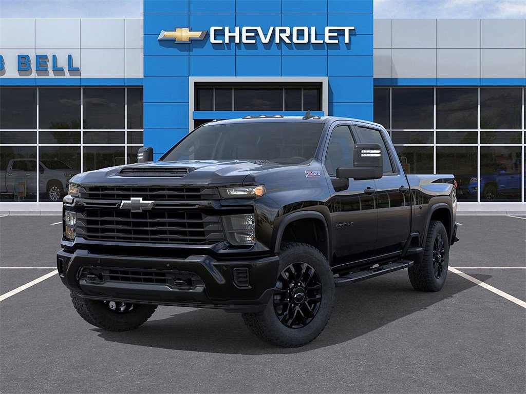 2026 Chevrolet Silverado 2500HD Custom photo 6