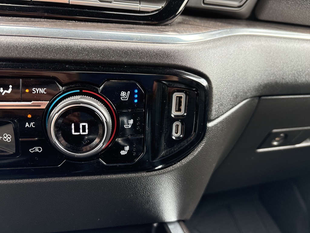 2023 Chevrolet Silverado 1500 LTZ photo 21