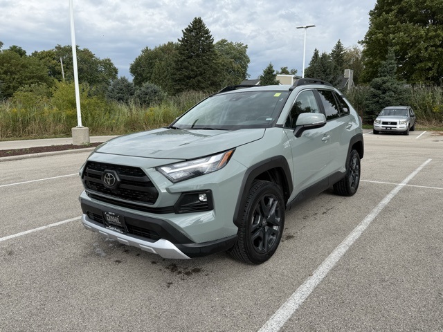 2023 Toyota RAV4 Adventure photo 3