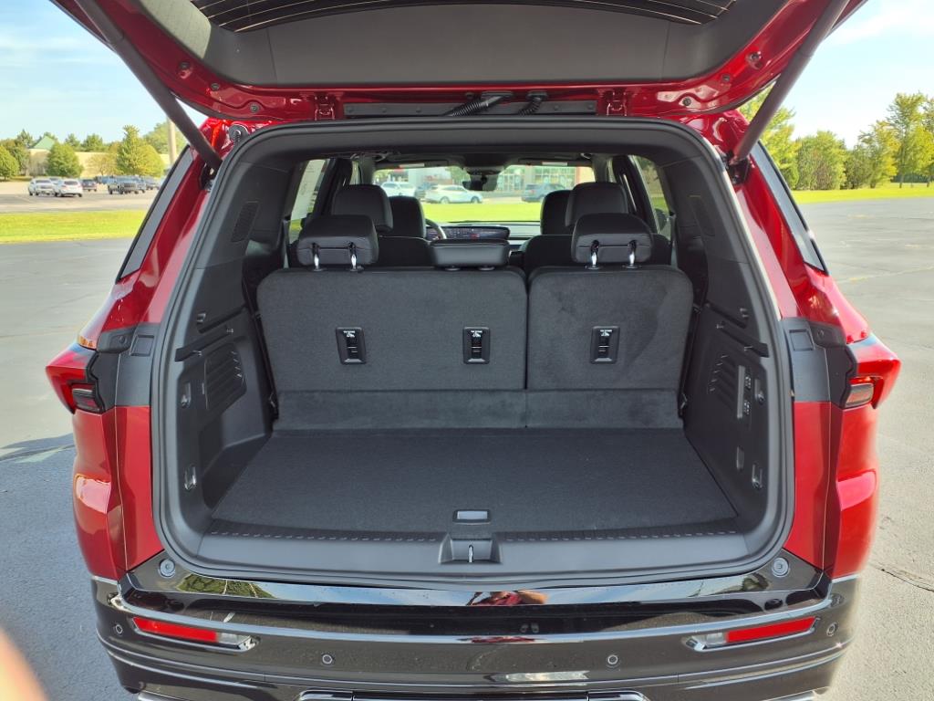 2026 Buick Enclave Sport Touring photo 12
