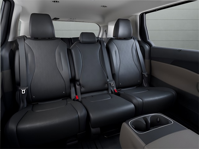2026 Kia Carnival EX photo 10