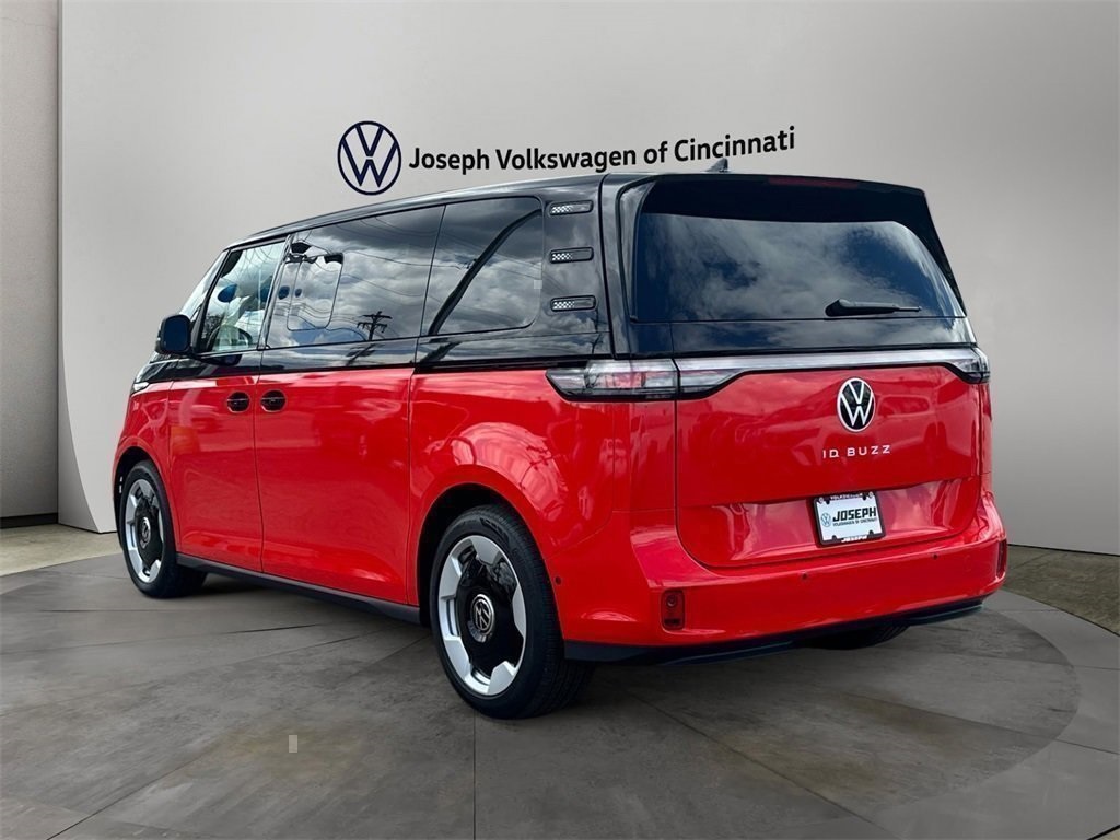 2025 Volkswagen ID. Buzz Pro S photo 3