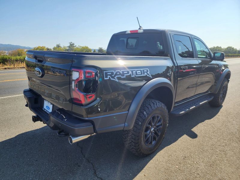 2025 Ford Ranger Raptor photo 4
