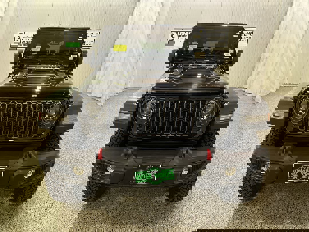 2026 Jeep Wrangler Rubicon photo 2