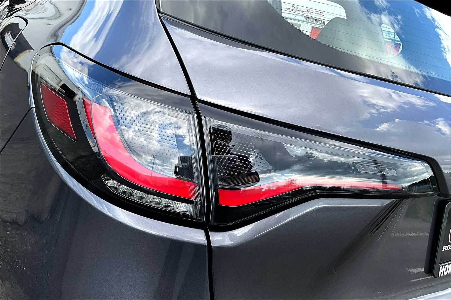 2023 Honda HR-V LX photo 26