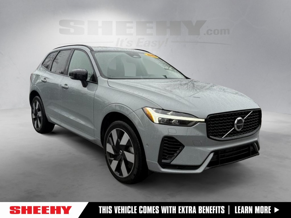 2024 Volvo XC60 Ultimate's photo