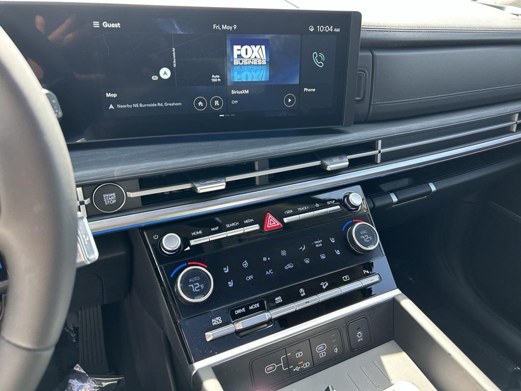 2025 Hyundai Santa Fe Limited photo 15
