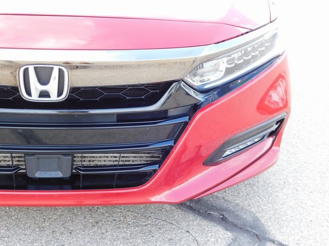 2019 Honda Accord Sport photo 9
