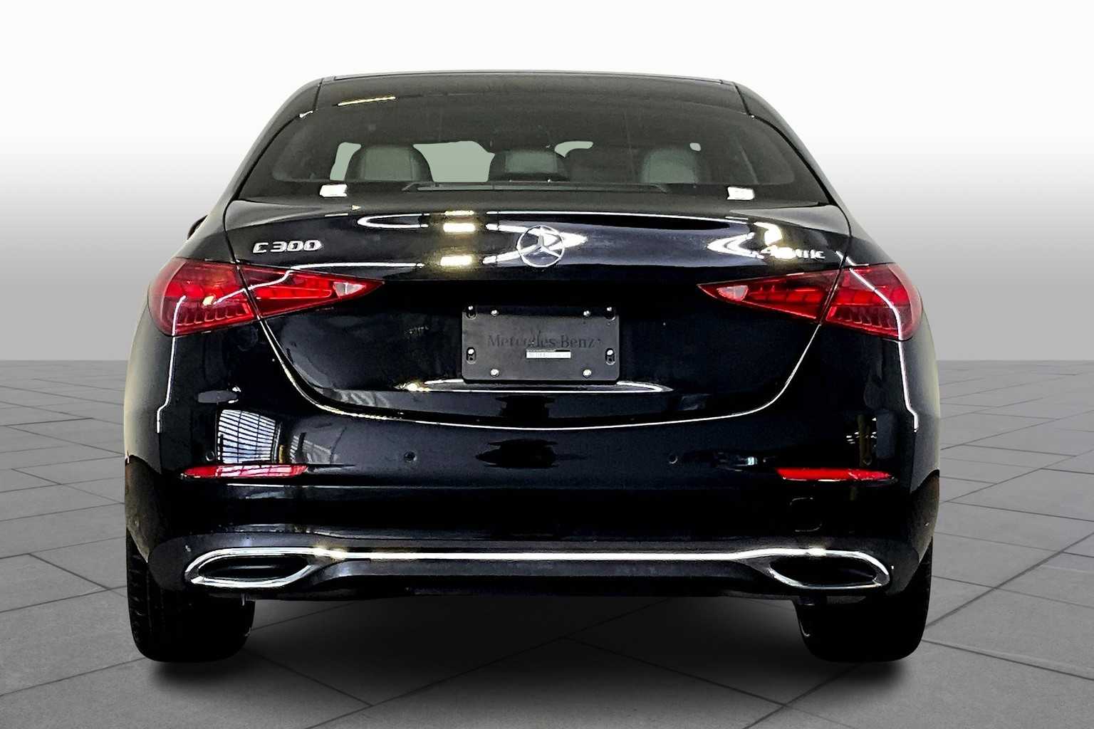 2025 Mercedes Benz C 300 4MATIC Sedan photo 4