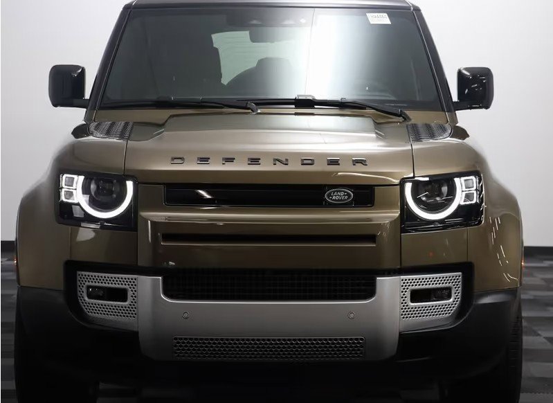 2024 LAND ROVER DEFENDER - Image 1