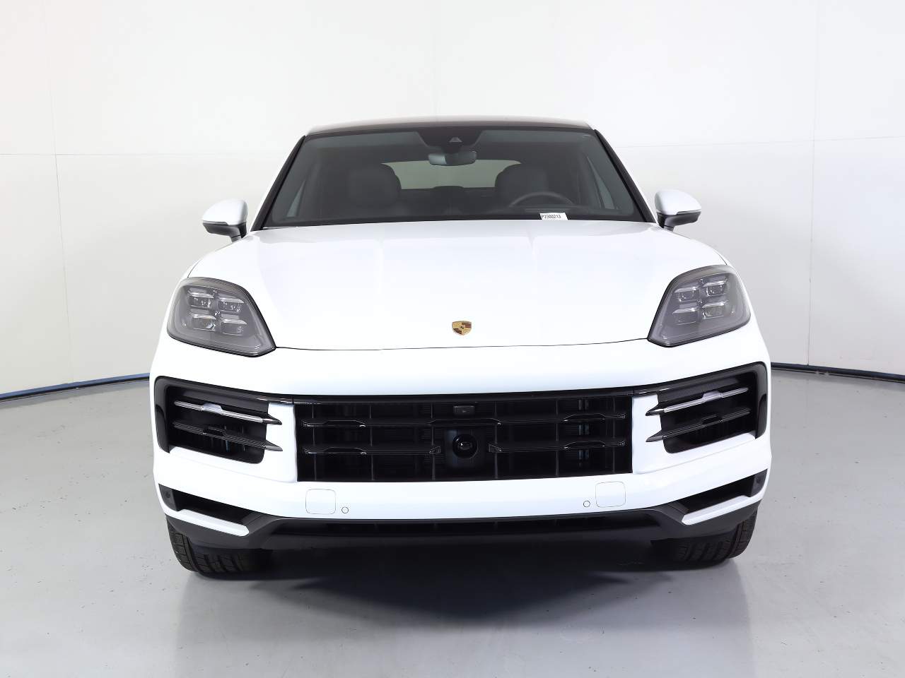 2025 Porsche Cayenne Coupe photo 10
