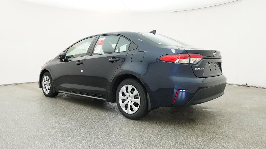 2026 Toyota Corolla LE photo 14