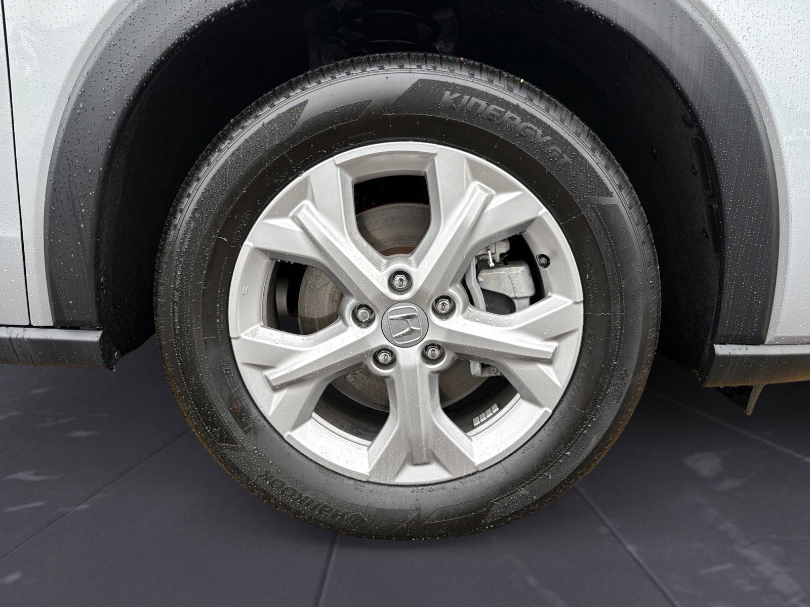 2025 Honda HR-V LX photo 35