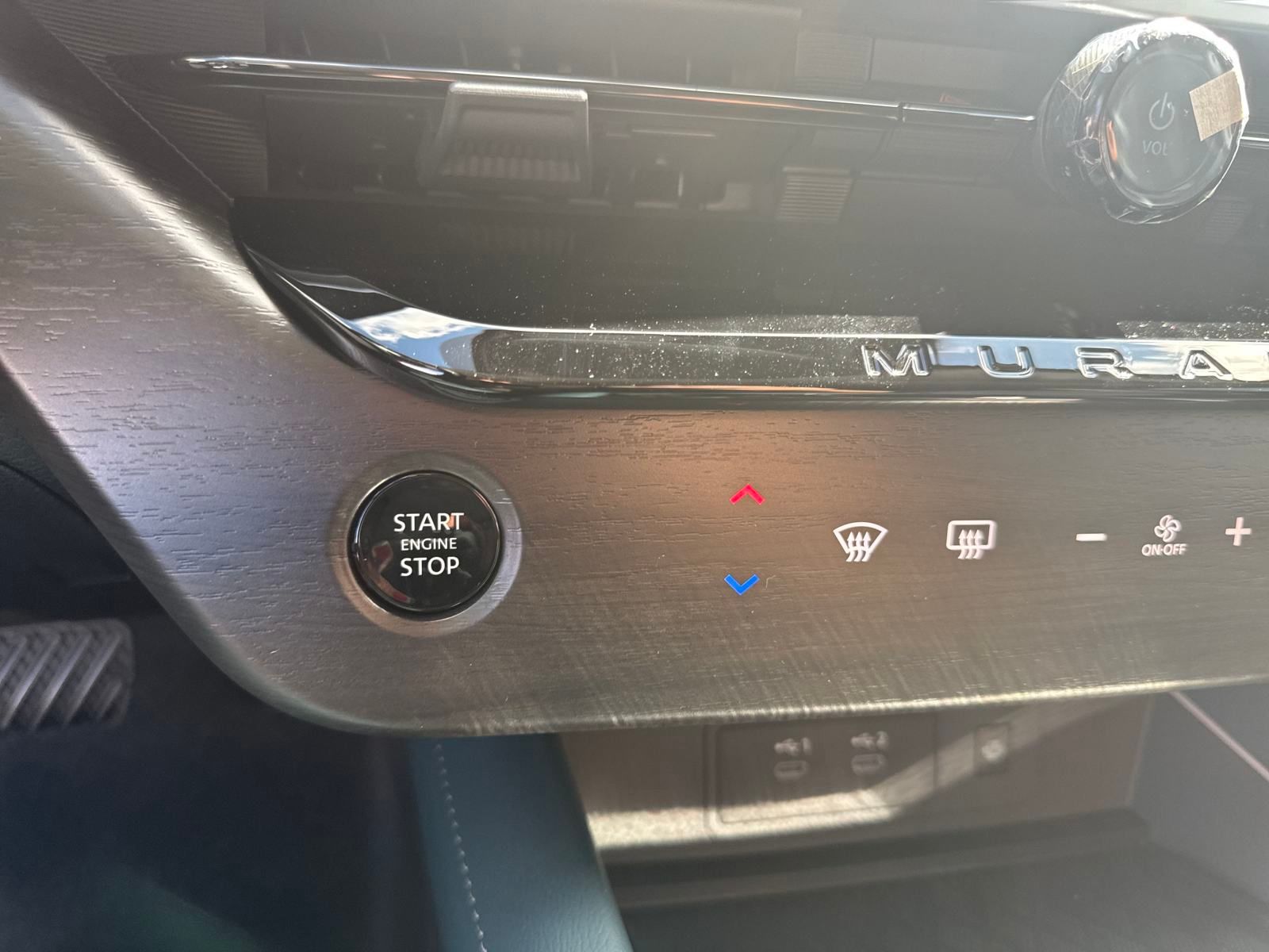 2025 Nissan Murano Platinum photo 20