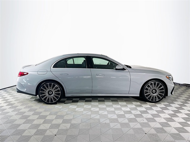 2026 Mercedes Benz E 350 photo 8