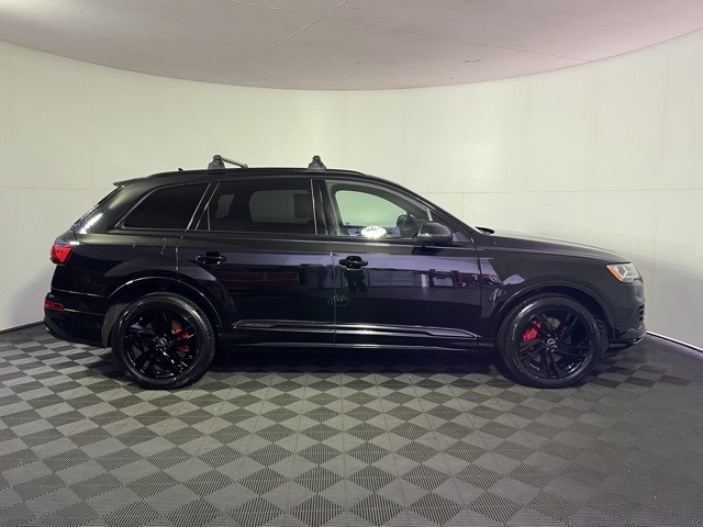 2022 Audi Q7 55 Premium Plus photo 8