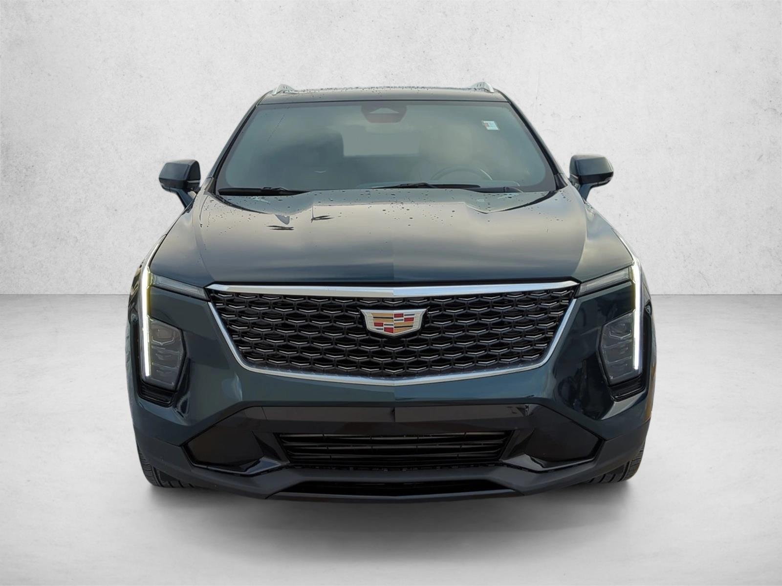 2024 Cadillac XT4 Premium Luxury photo 2