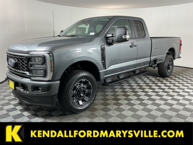 2026 Ford F-350 Super Duty XL's photo