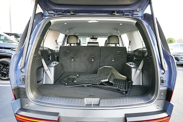 Used 2025 Blue Hyundai SEL image 12