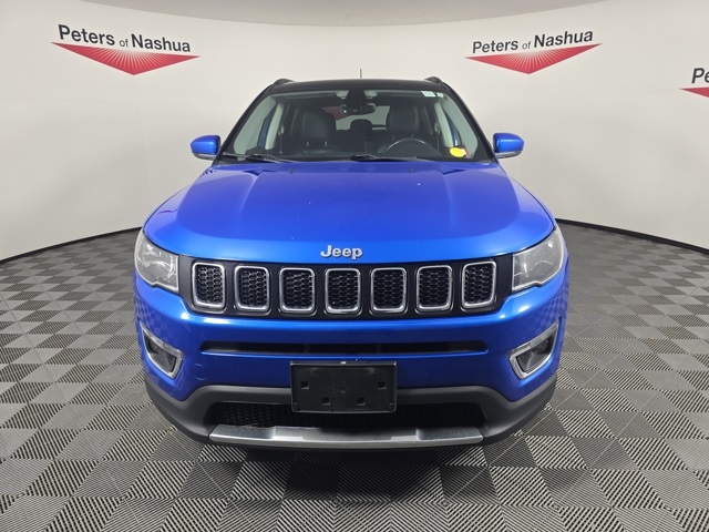 2017 Jeep Compass Limited photo 2