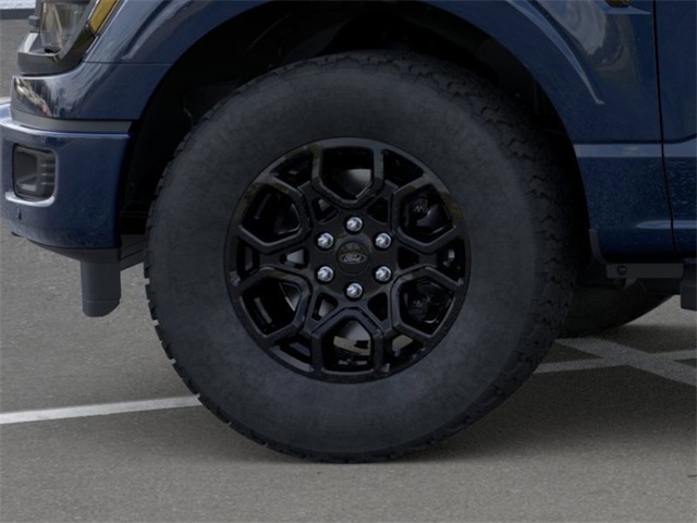 2025 Ford F-150 XLT photo 18