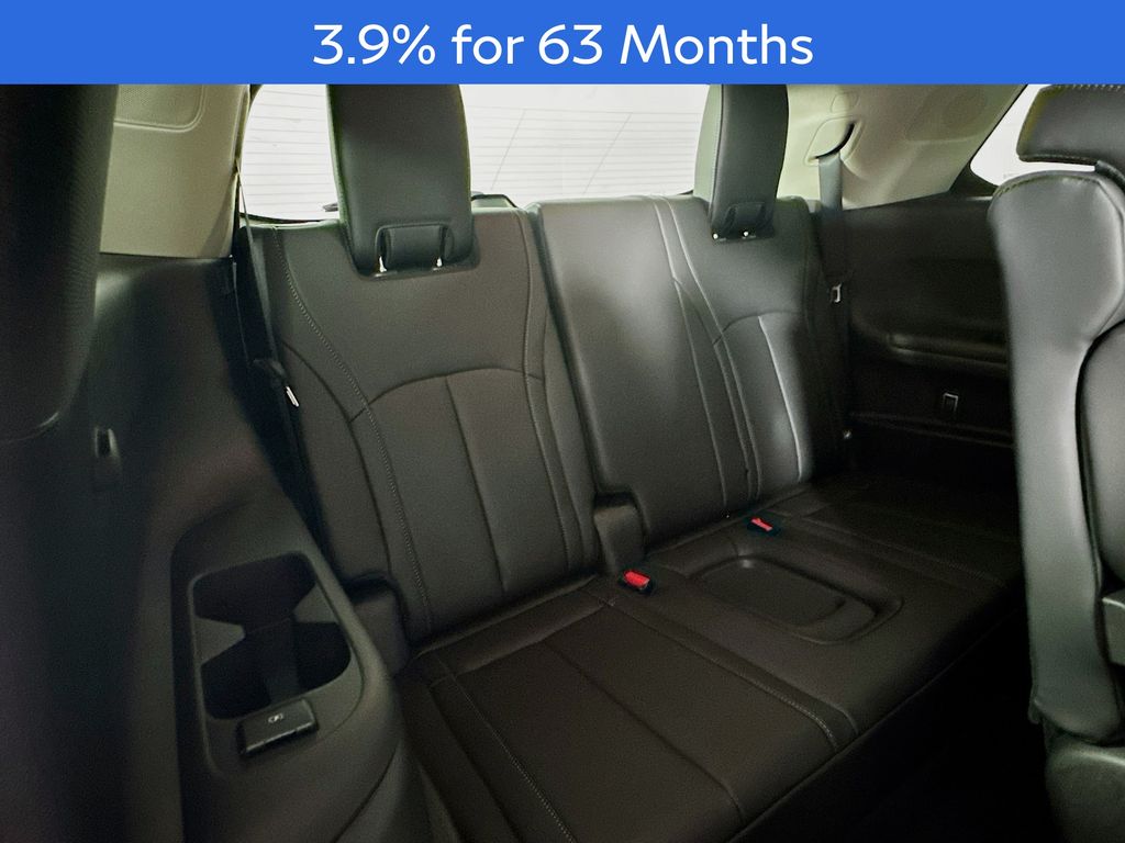 2026 Infiniti QX60 Pure photo 31