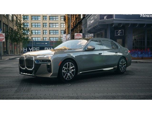 2026 BMW 750e xDrive