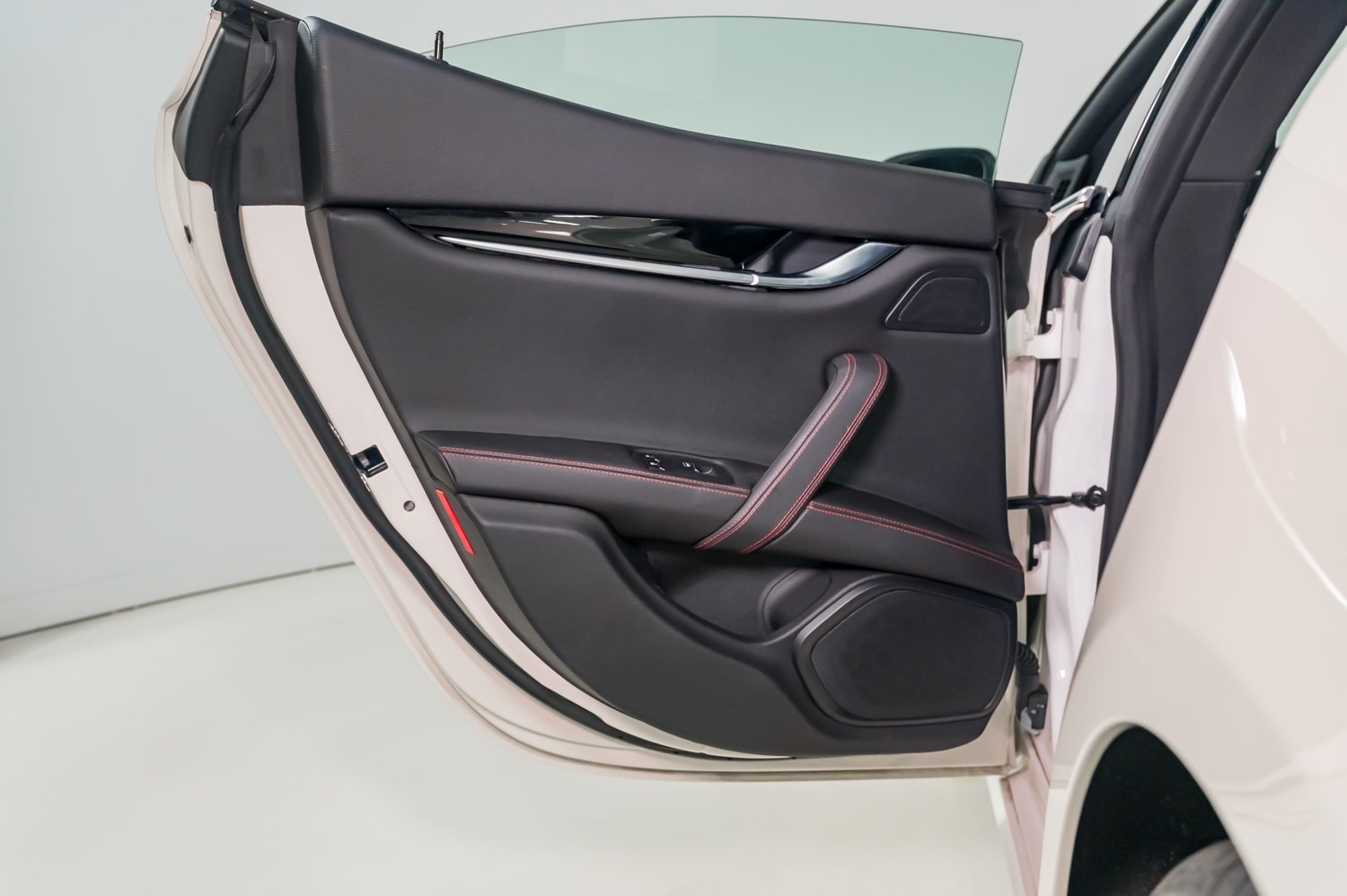 2022 Maserati Ghibli Modena Q4 photo 19