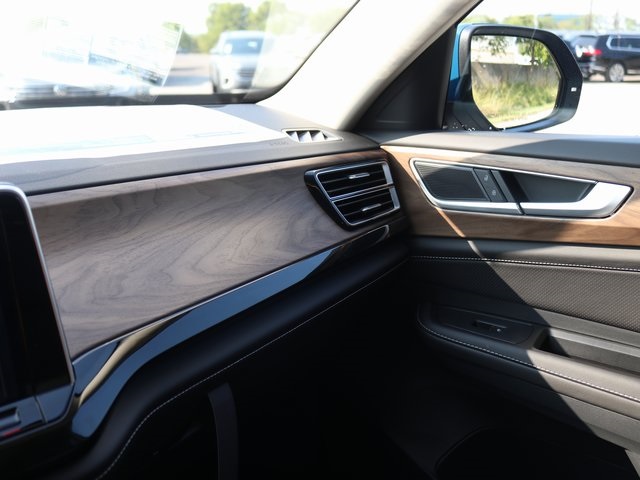 2026 Volkswagen Atlas SE Technology photo 20