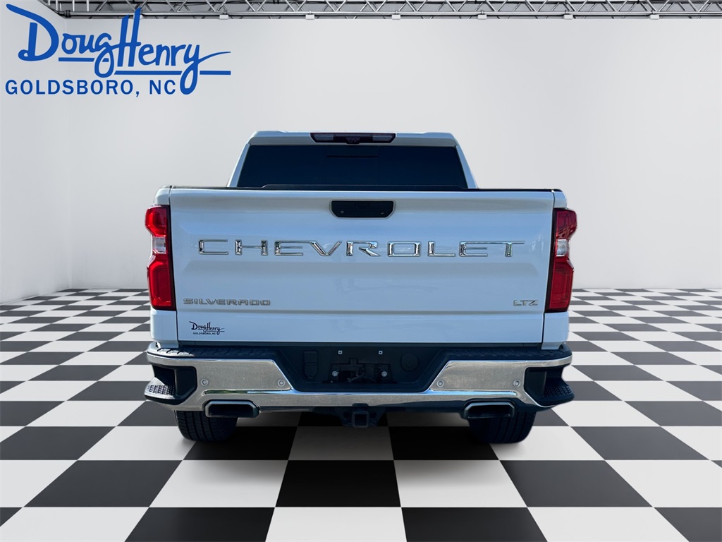 2022 Chevrolet Silverado 1500 LTZ photo 4