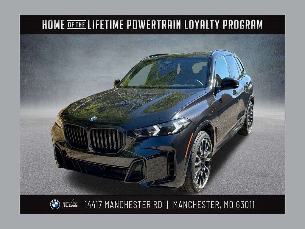 2026 BMW X5 50e's photo