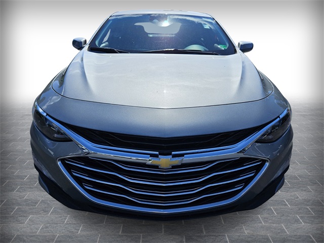 2023 Chevrolet Malibu 1LT photo 2