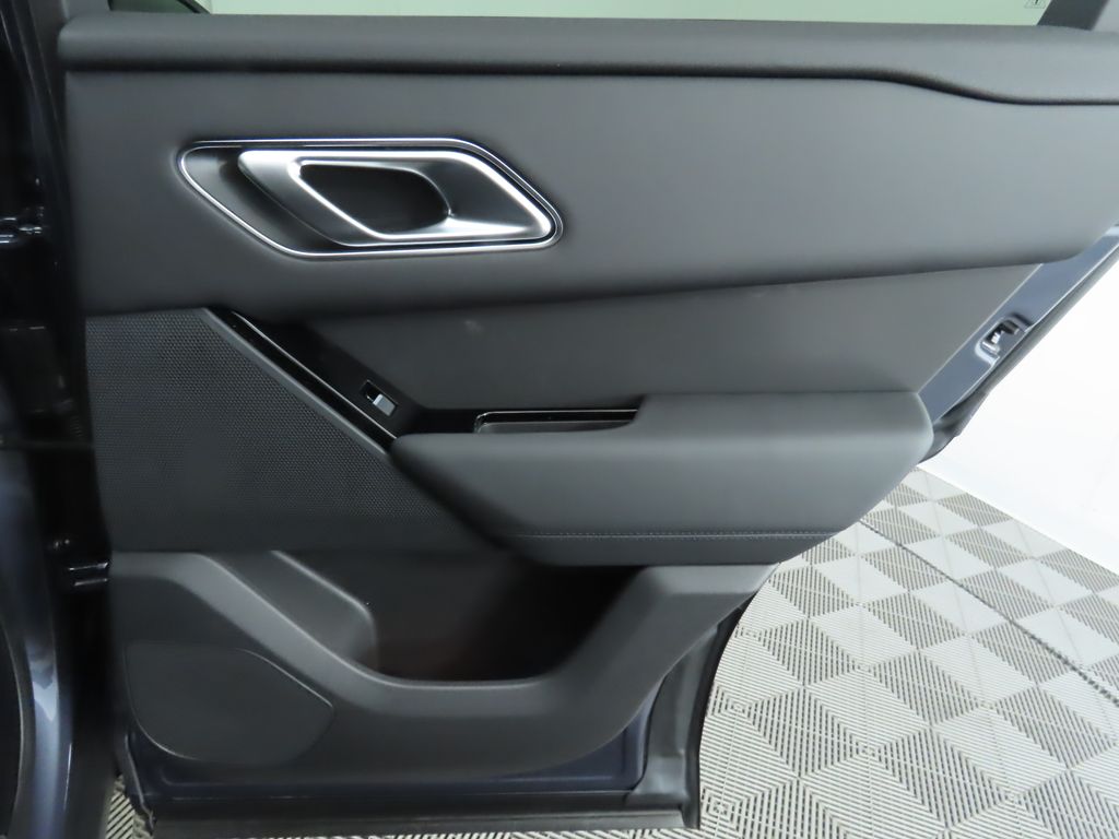 2026 Land Rover Range Rover Velar S photo 23