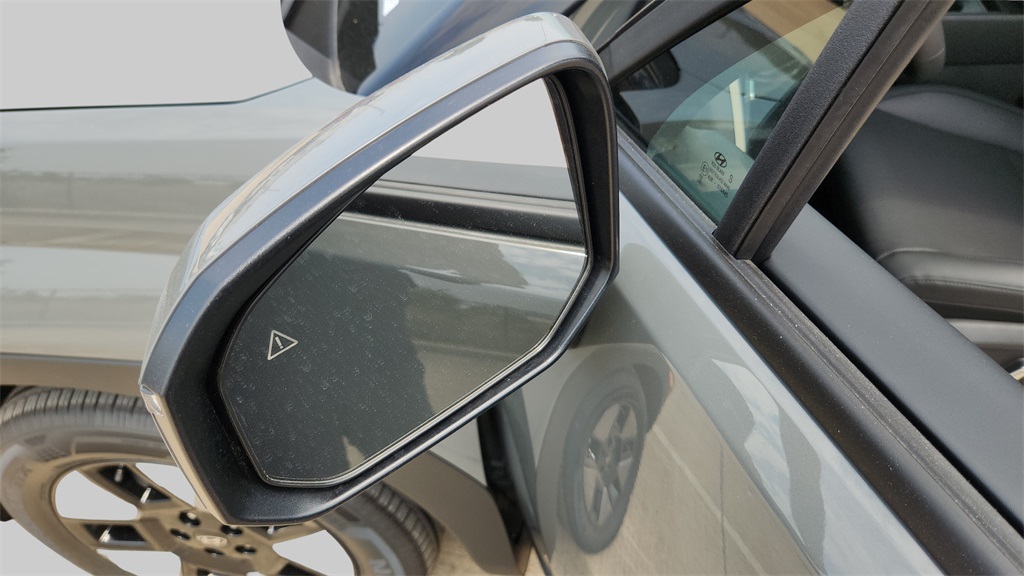 2026 Hyundai Santa Fe SEL photo 22