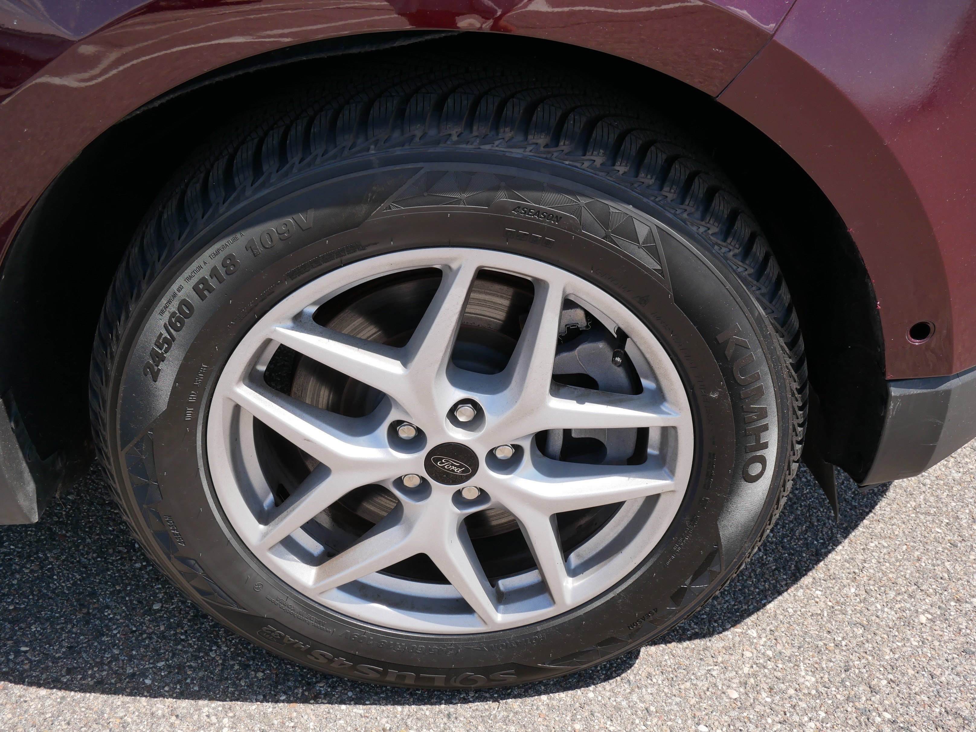 2024 Ford Edge SEL photo 15