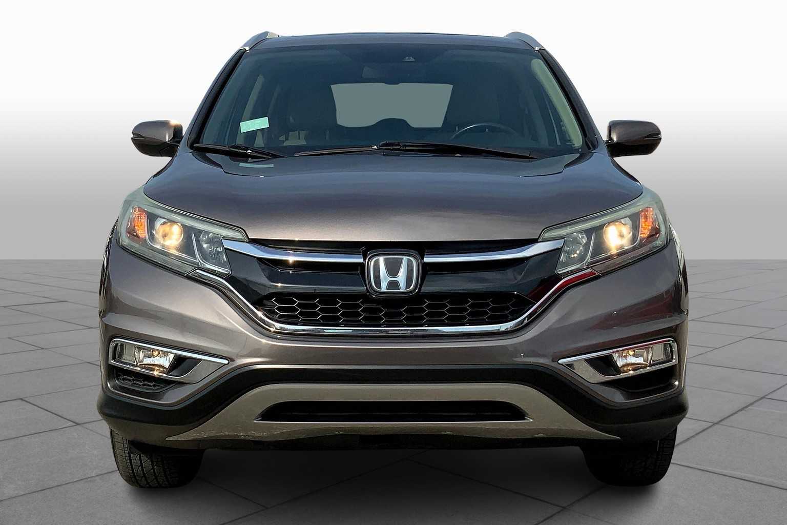 2016 Honda CR-V Touring photo 3