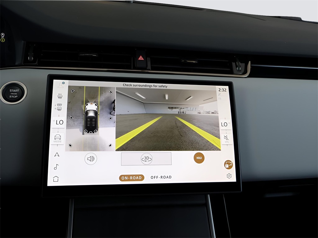 2026 Land Rover Range Rover Evoque Dynamic SE photo 19