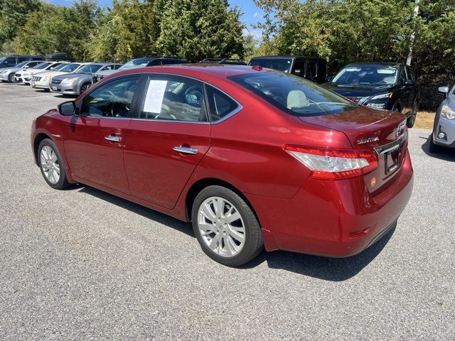 2015 Nissan Sentra SL photo 4