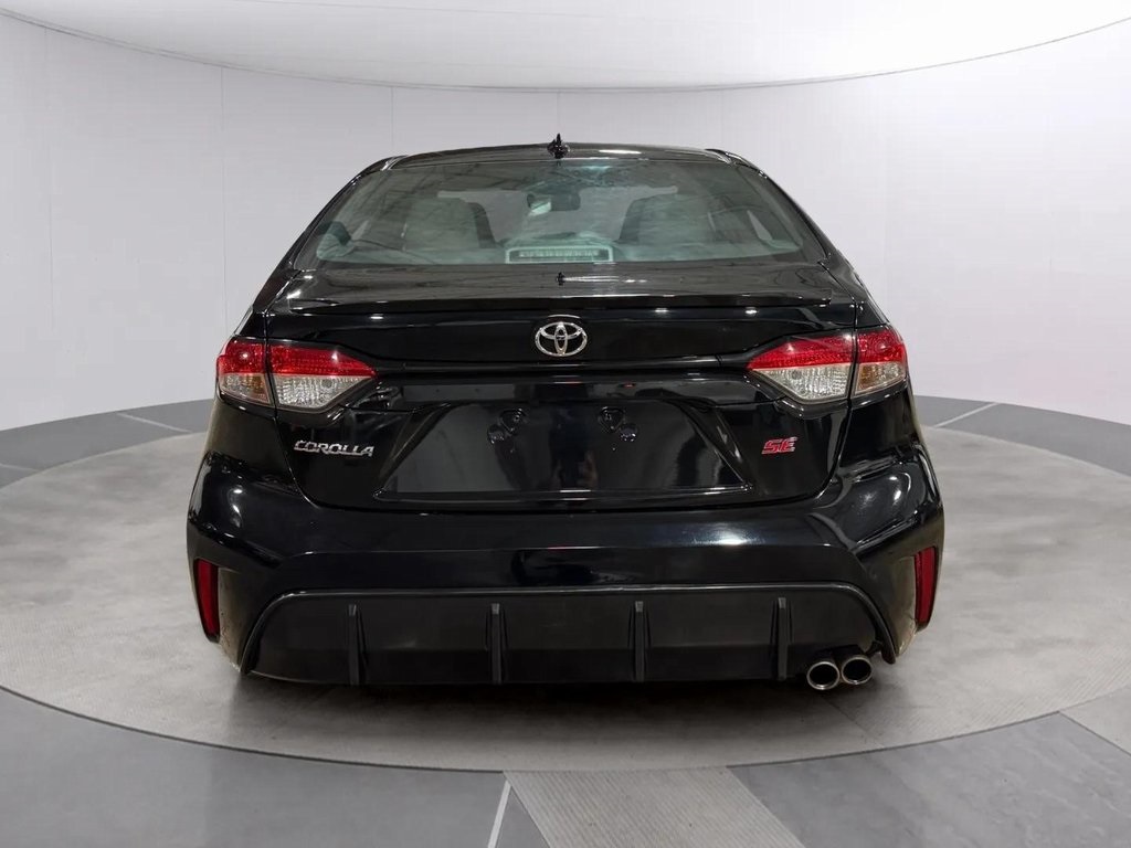 2023 Toyota Corolla SE photo 3