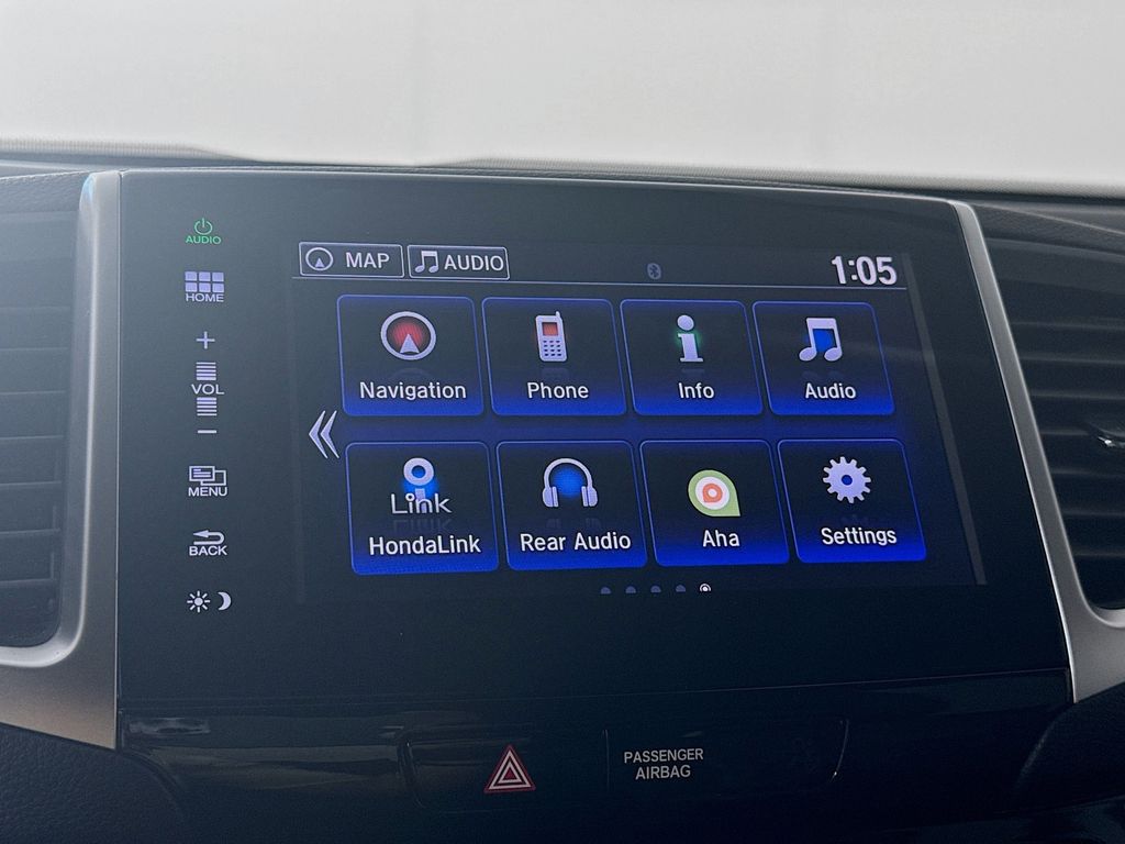 2016 Honda Pilot Elite photo 15