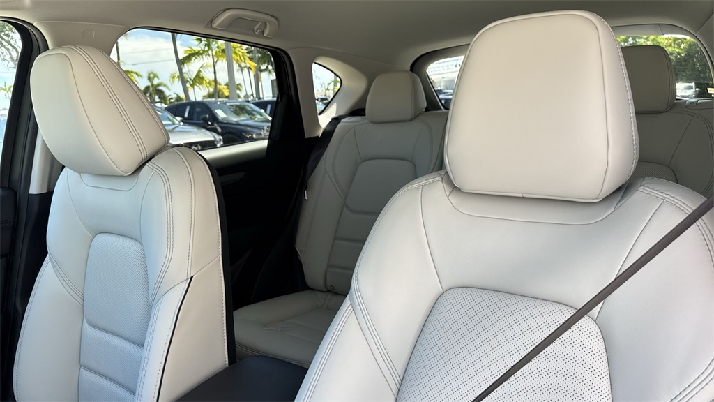 2025 Mazda CX-5 2.5 S Preferred photo 41