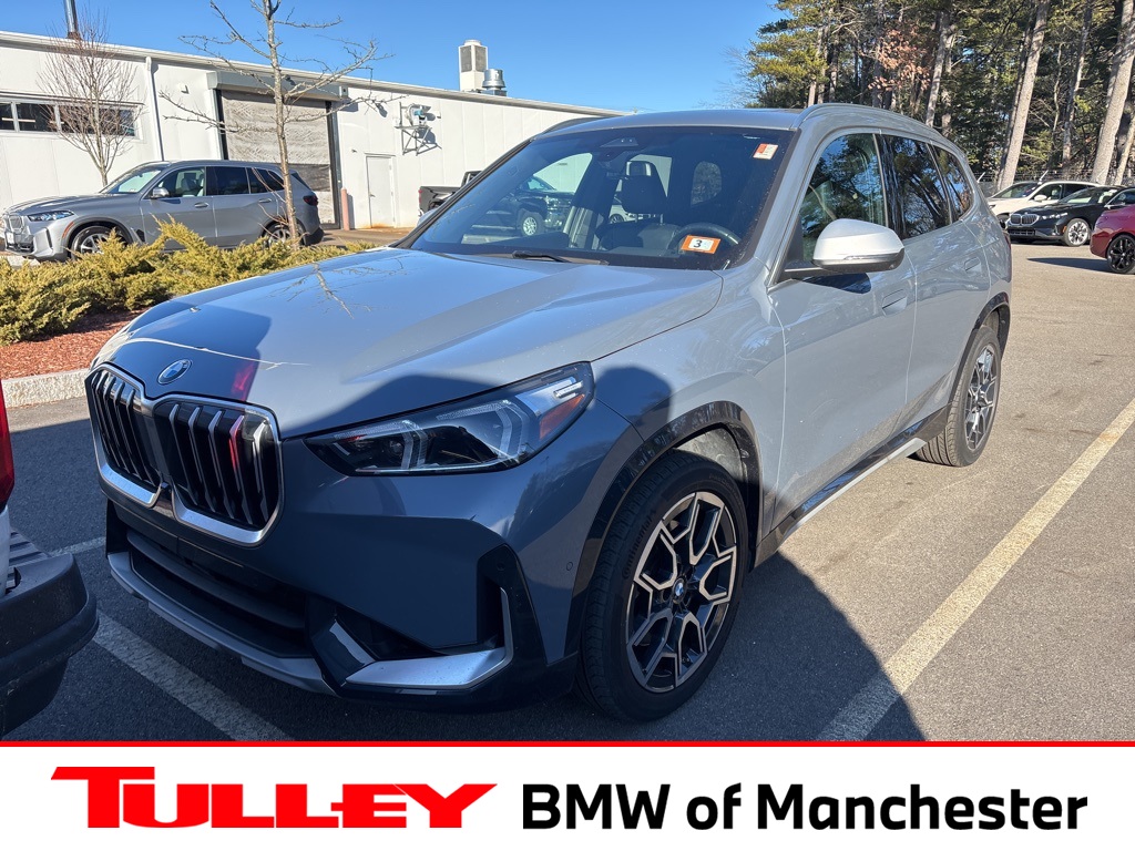 2024 BMW X1 28i's photo
