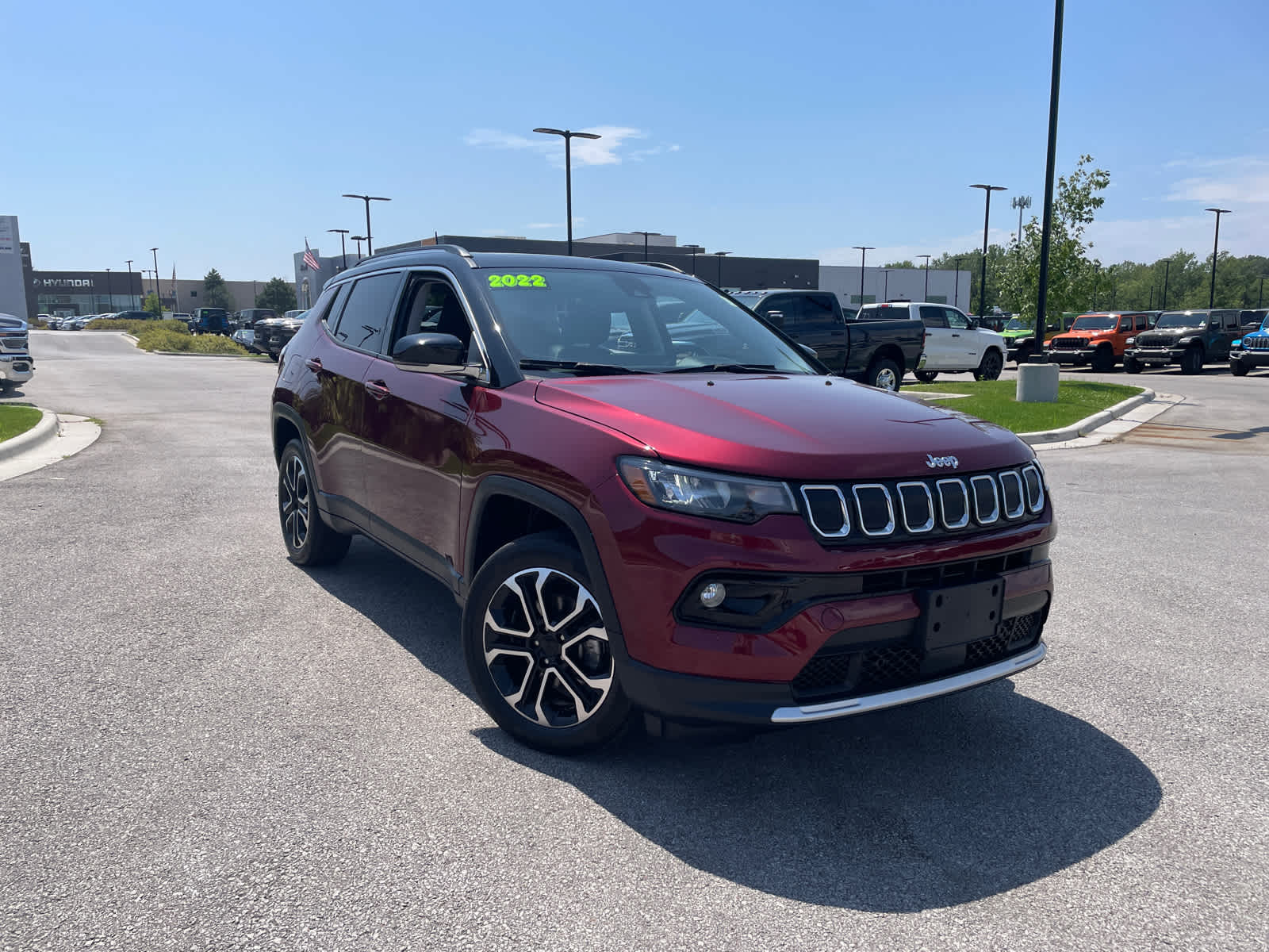 Used 2022 Jeep Compass Limited with VIN 3C4NJDCB6NT181381 for sale in Kansas City