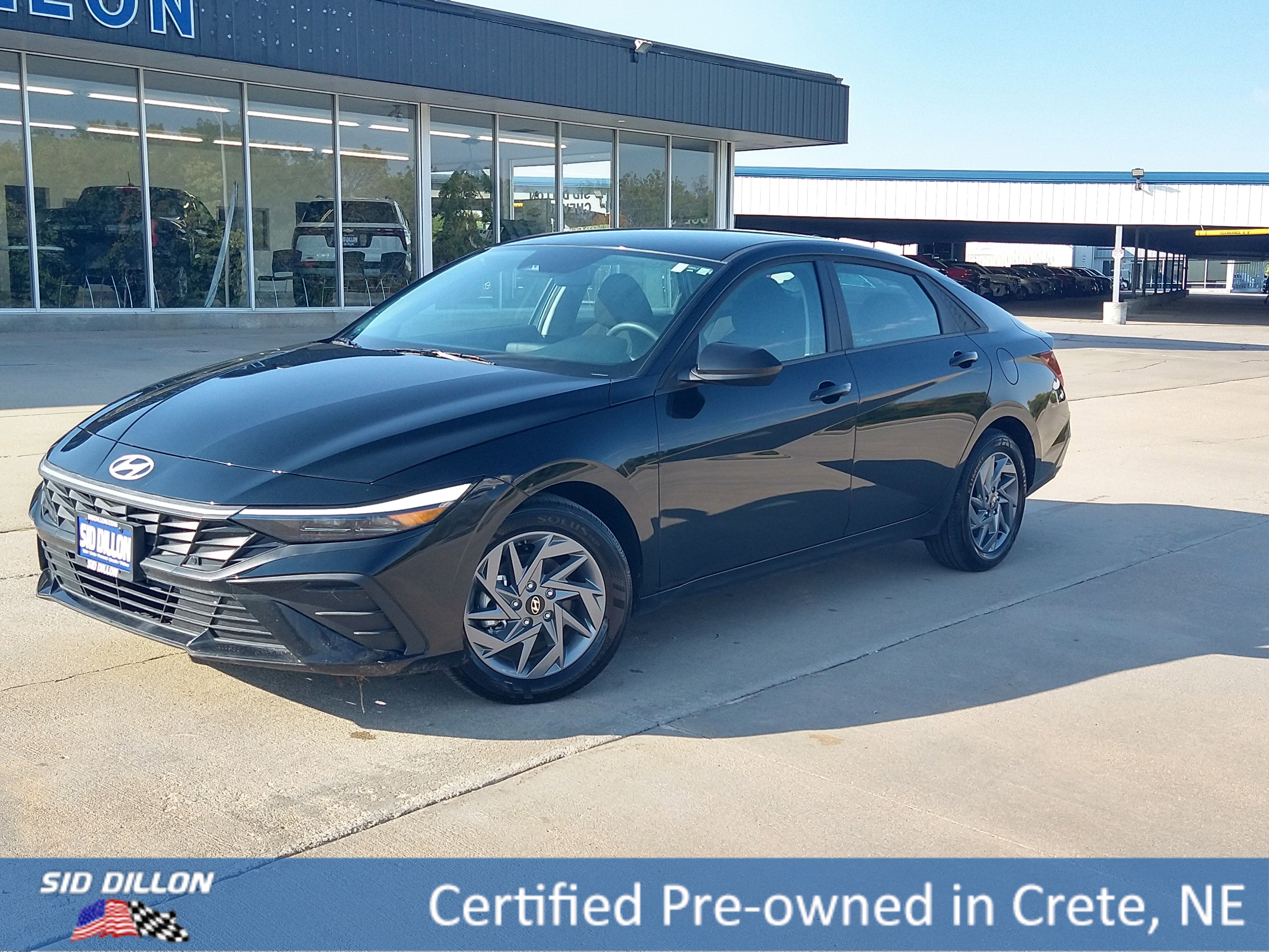 2024 Hyundai Elantra SEL's photo